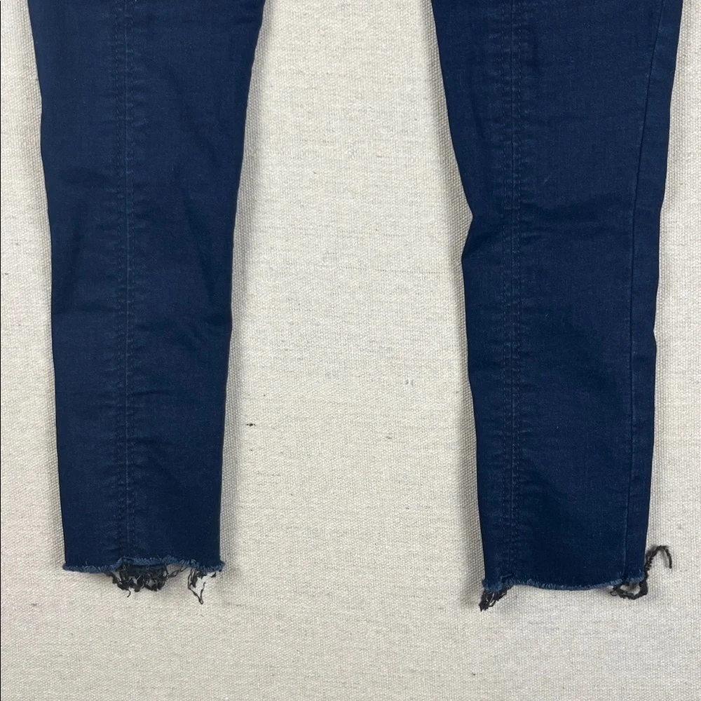 Free People Dark Blue Skinny Raw Hem Denim Leggings Size: 25